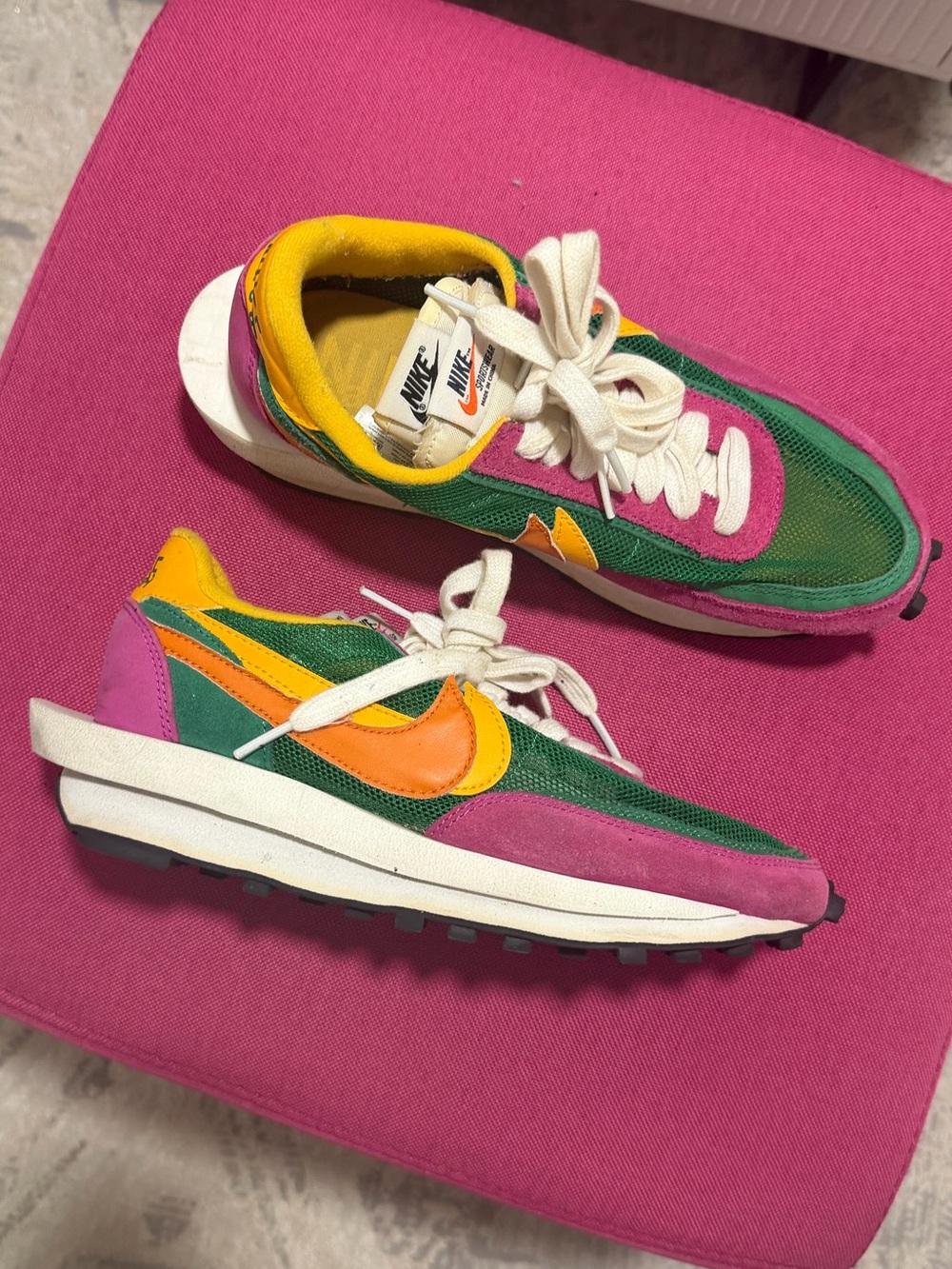 Nike sacai double swoosh